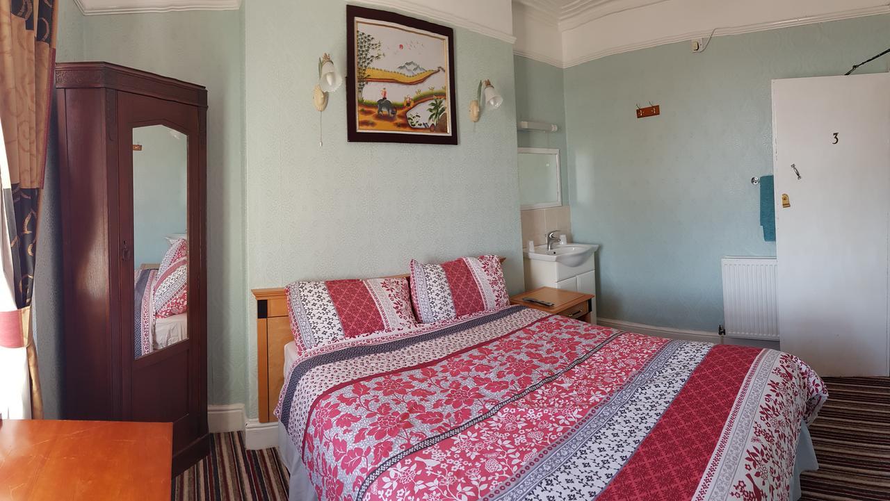 Sandpiper Guesthouse Свонсі Екстер'єр фото