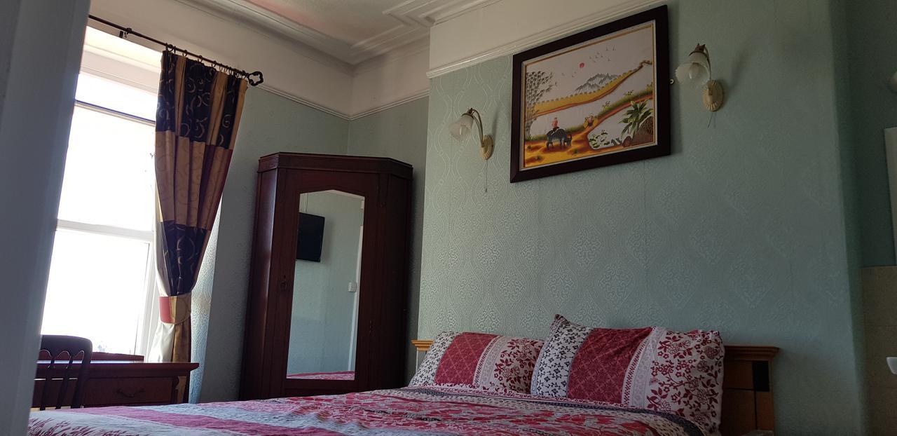 Sandpiper Guesthouse Свонсі Екстер'єр фото